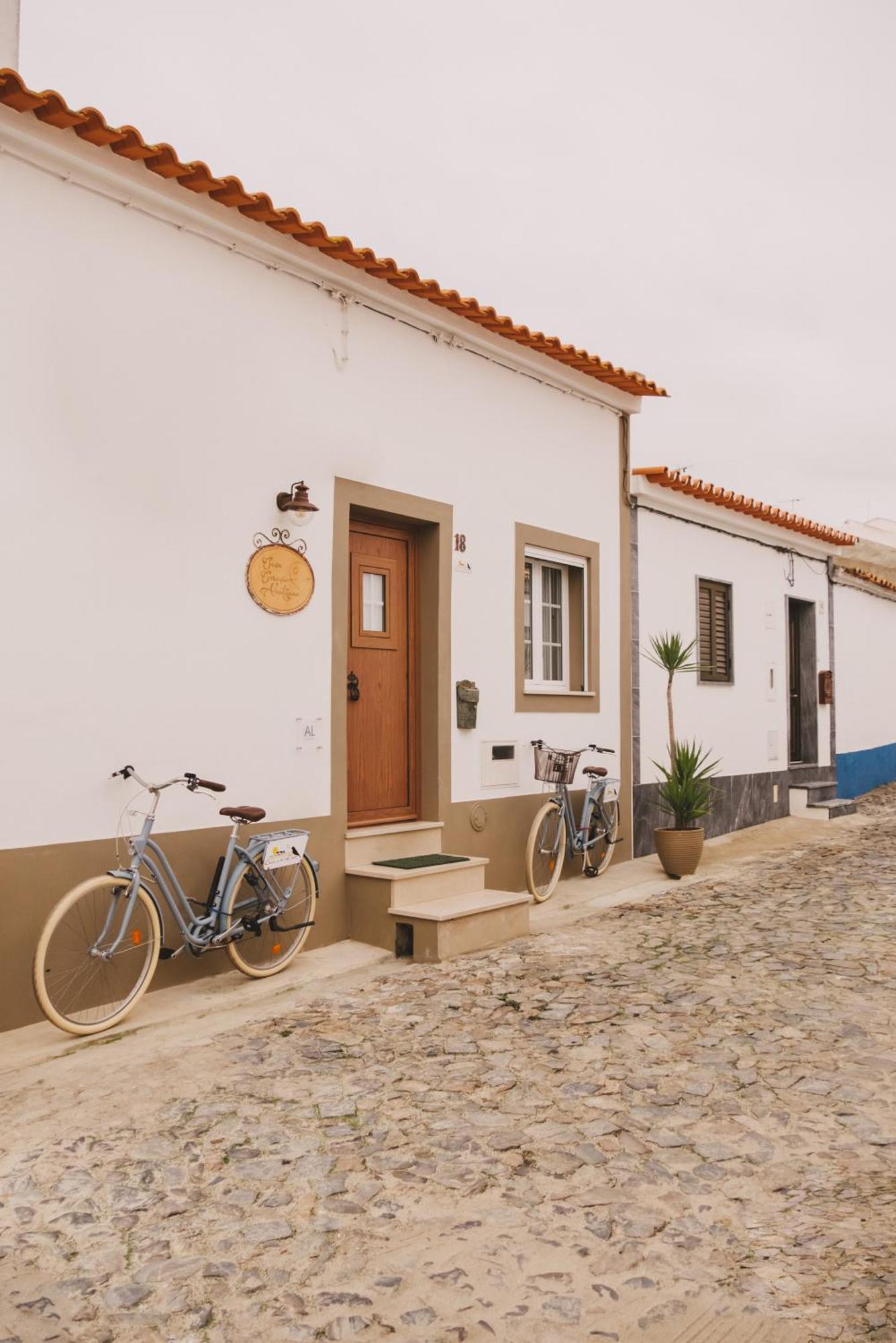 Casa Coracao Alentejano- Casas Com Encanto ريغينغوس دي مونساراز المظهر الخارجي الصورة